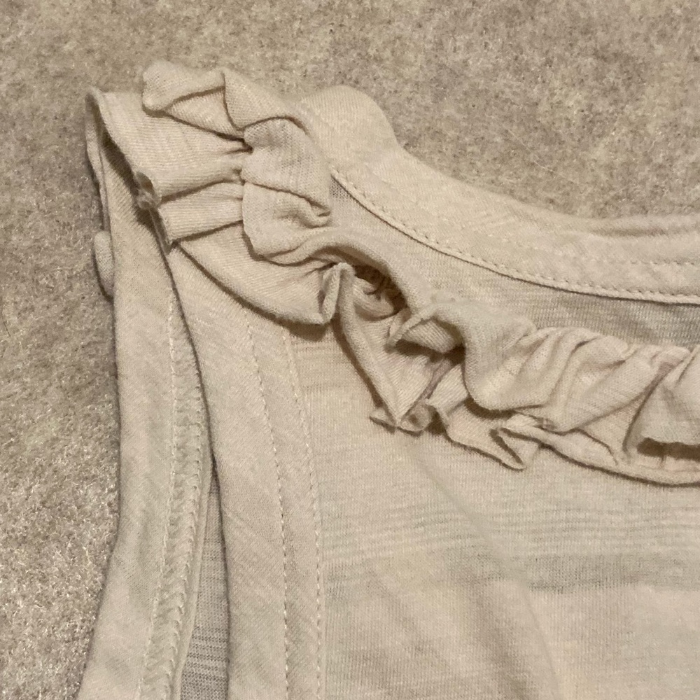Button Ruffle Tank - Picture 7 of 8